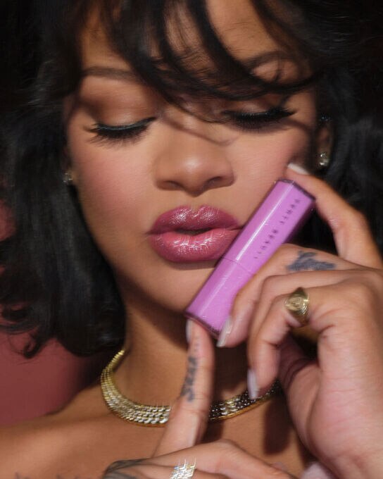 GLOSS BOMB STIX  ICY AMETHY$T